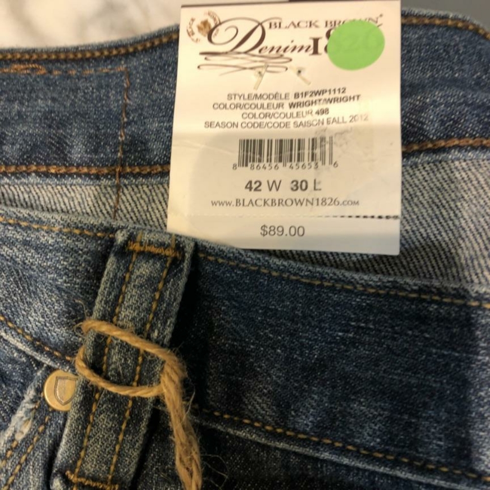 Jeans - Picture 3 of 3